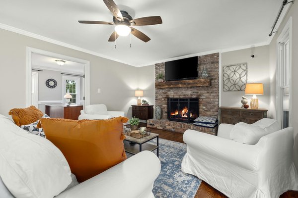 Quelle espèce de plante grasse est la plus adaptée pour une rocaille ombragée?